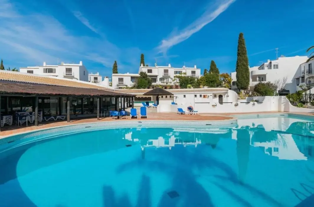 Apartment Luna - Resort With A Pool Area With A Lounge Bar البوفيرا 0*,  البرتغال