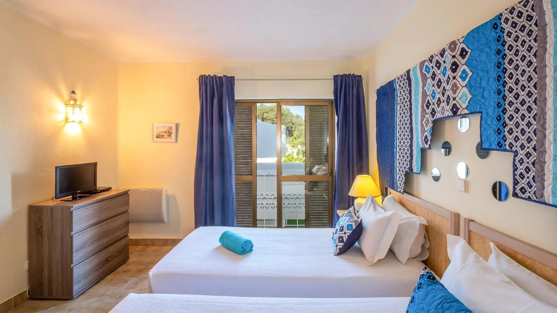 بيت للعطل Apartment Luna - Resort With A Pool Area With A Lounge Bar البوفيرا البرتغال