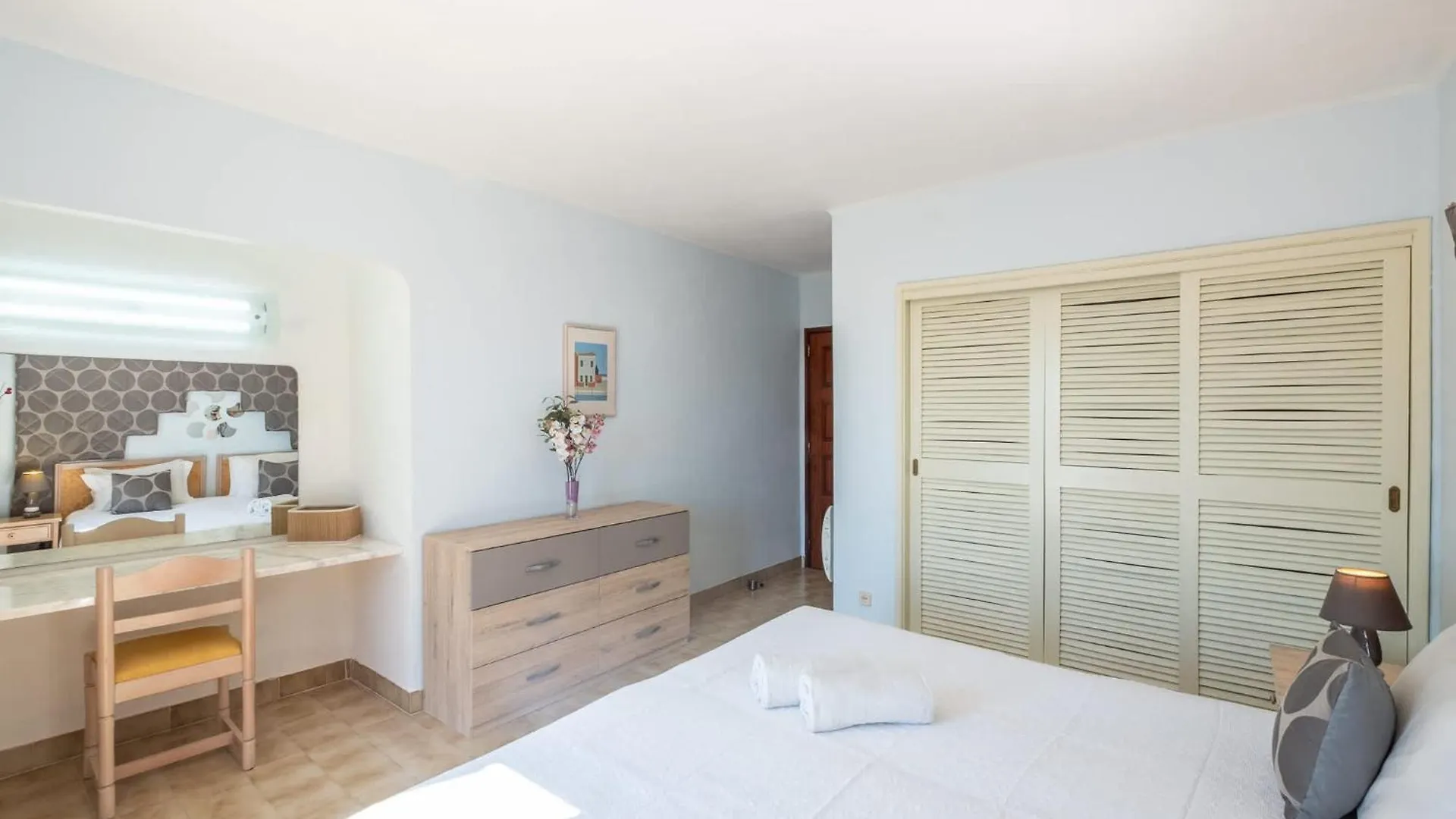 Apartment Luna - Resort With A Pool Area With A Lounge Bar البوفيرا